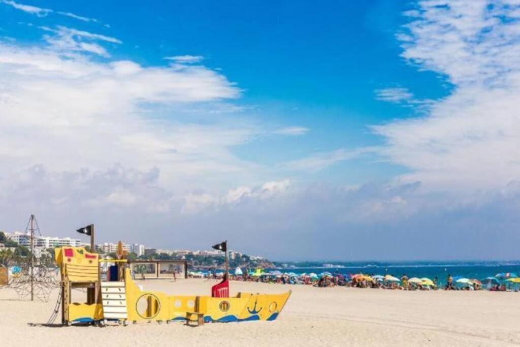 New! Modern Apartment Right On The Beach! Miami Playa Buitenkant foto